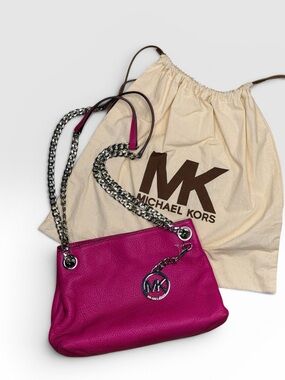 Michael Kors Jet Set Fuchsia Pebbled Leather Chain Shoulder Bag + Dust Nag